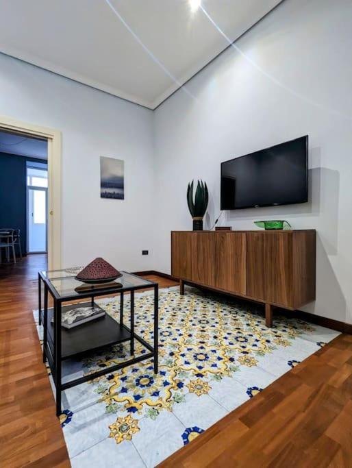 Partenope 3- Exclusive Apt. On The Seafront Apartment Naples
